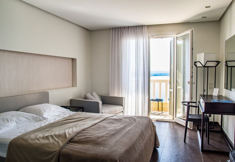 Superior Lake View room at Greenwynd